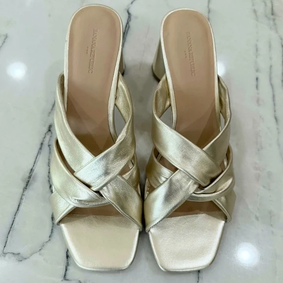 Banana Republic Metallic Heels - size 10 - Picture 3 of 8